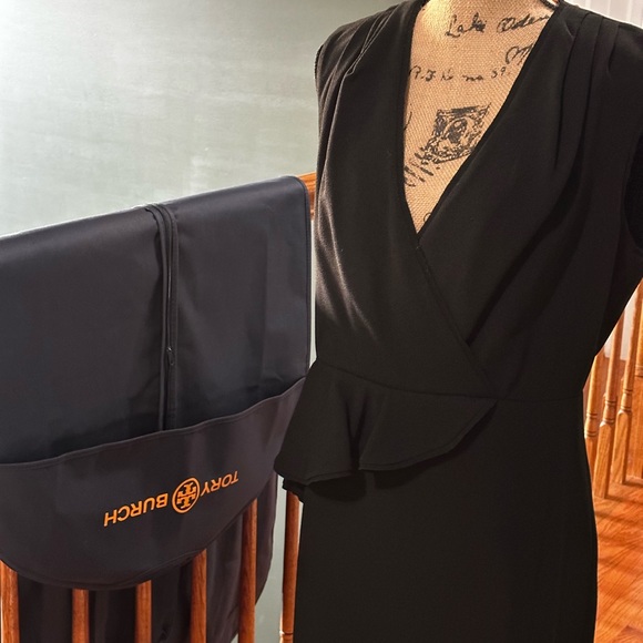 Tory Burch ❤️ Brooklyn Black Dress-Size 12 ~NEW w/Tory Burch Travel Garment Bag. - Picture 3 of 12